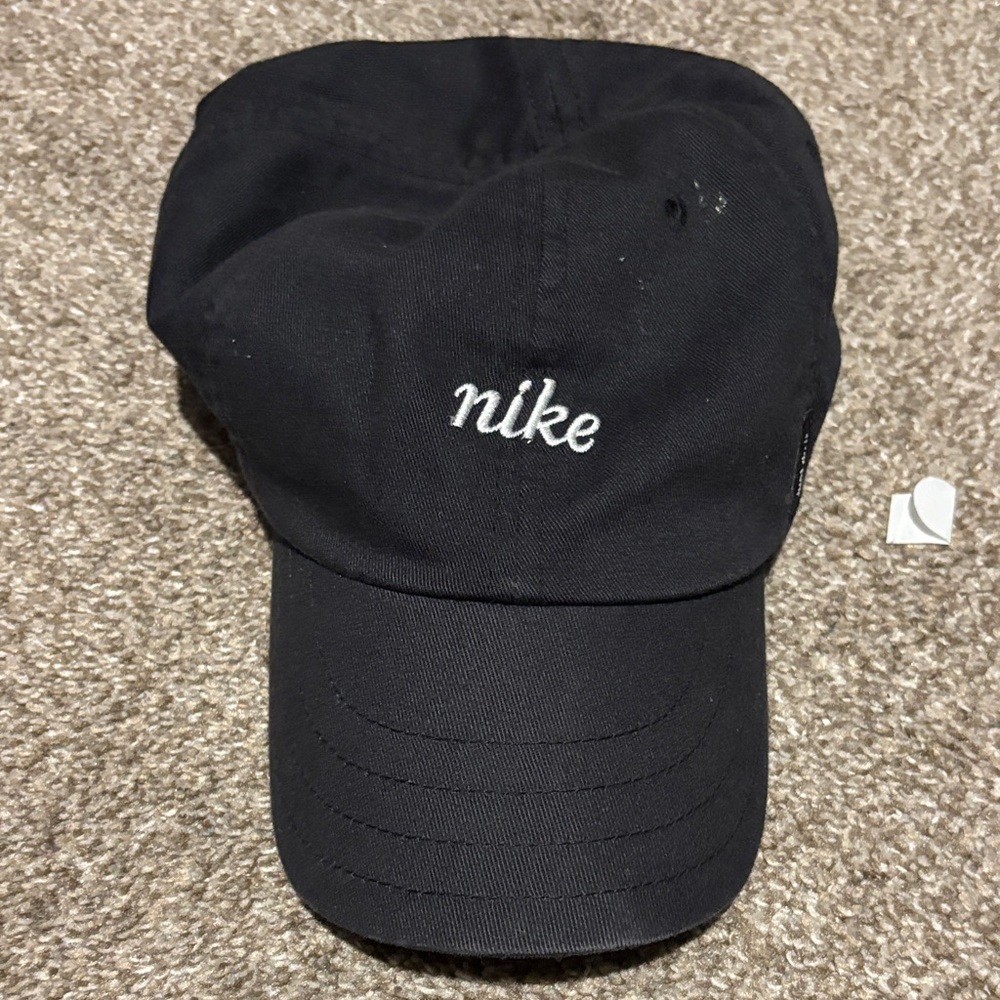 Nike Black Embroidered Cap